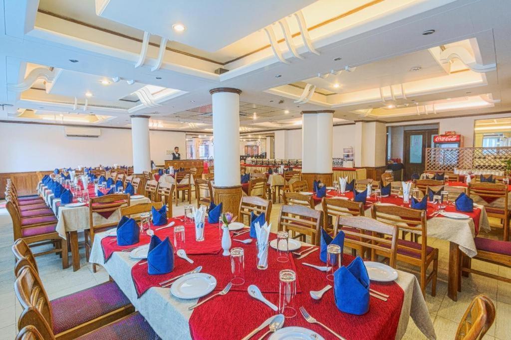 Hotel Sea Crown ค็อกเซสบาซาร์ ภายนอก รูปภาพ