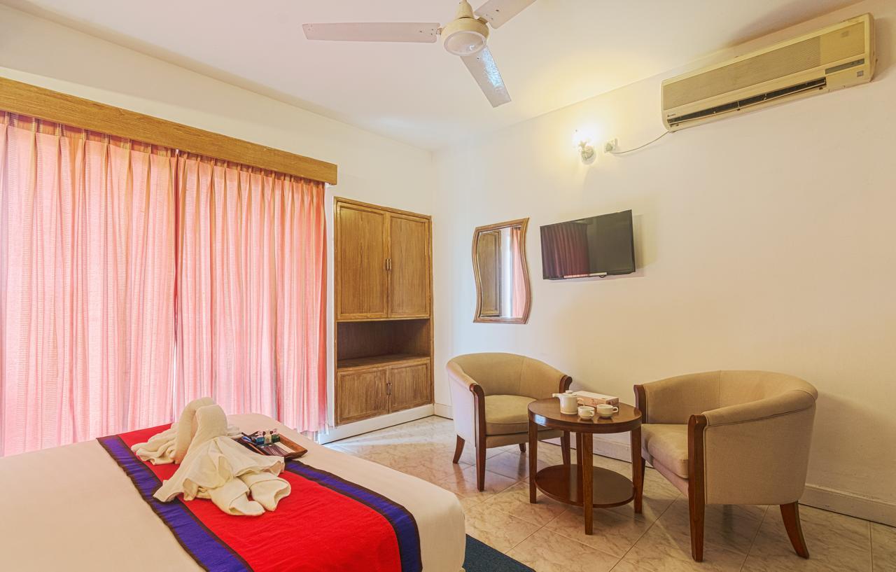 Hotel Sea Crown ค็อกเซสบาซาร์ ภายนอก รูปภาพ