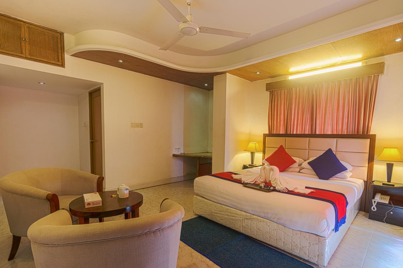Hotel Sea Crown ค็อกเซสบาซาร์ ภายนอก รูปภาพ