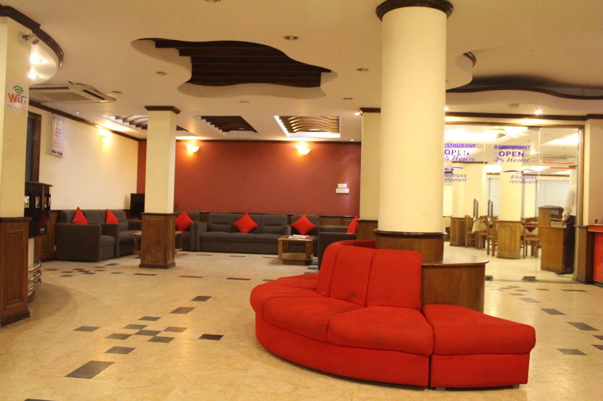 Hotel Sea Crown ค็อกเซสบาซาร์ ภายนอก รูปภาพ